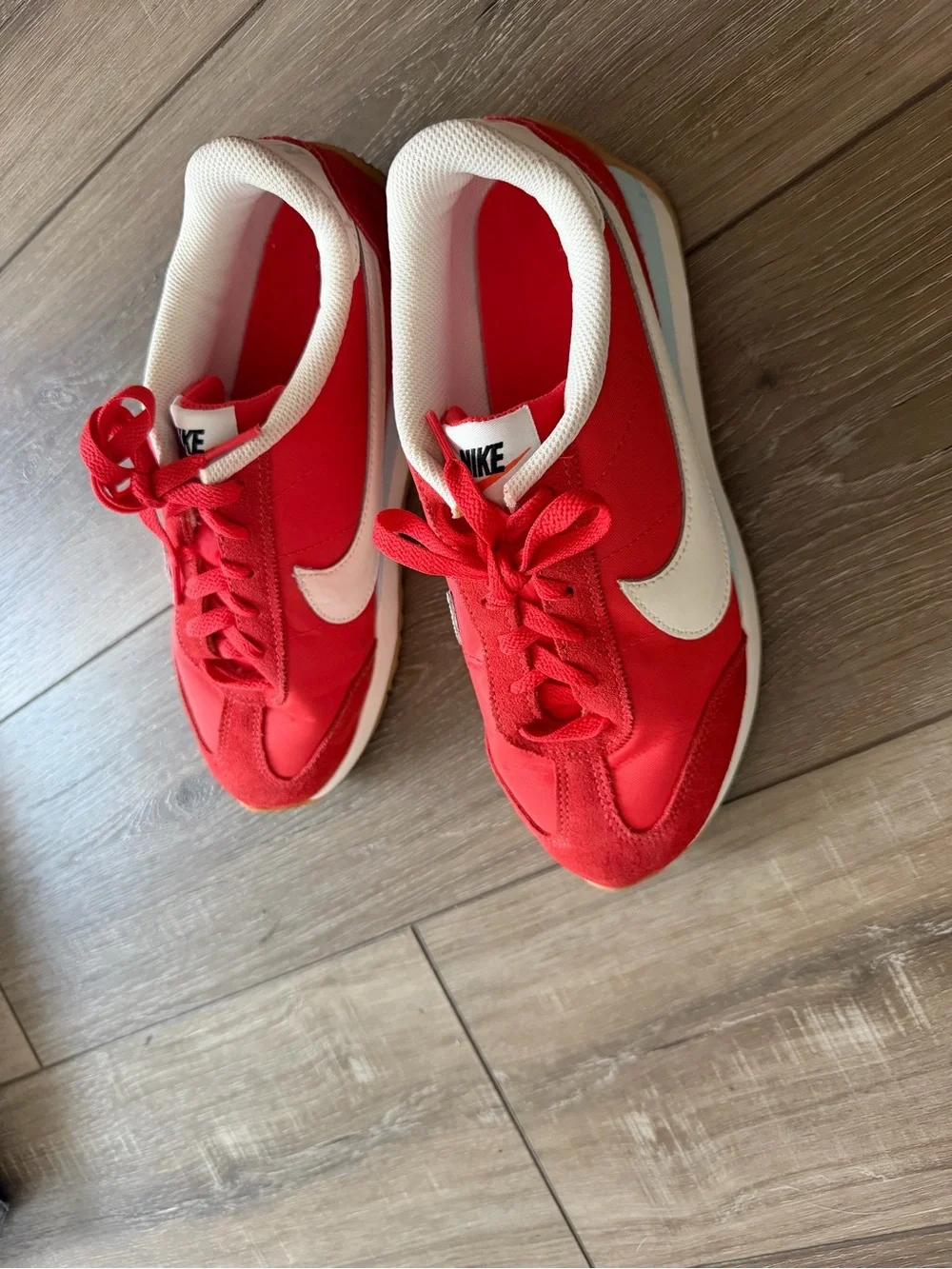 Red Nike Pacific
